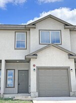 13010 Reid Mdws in Live Oak, TX - Building Photo