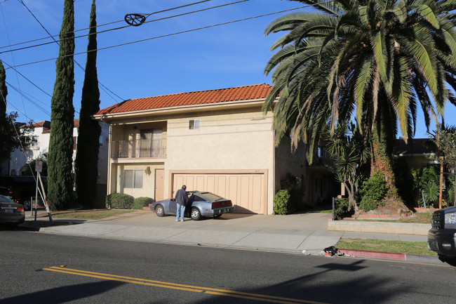 407 S Adams St in Glendale, CA - Building Photo - Building Photo