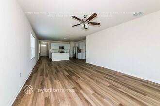 8025 Majestic Palms Ct in Venice, FL - Building Photo - Building Photo
