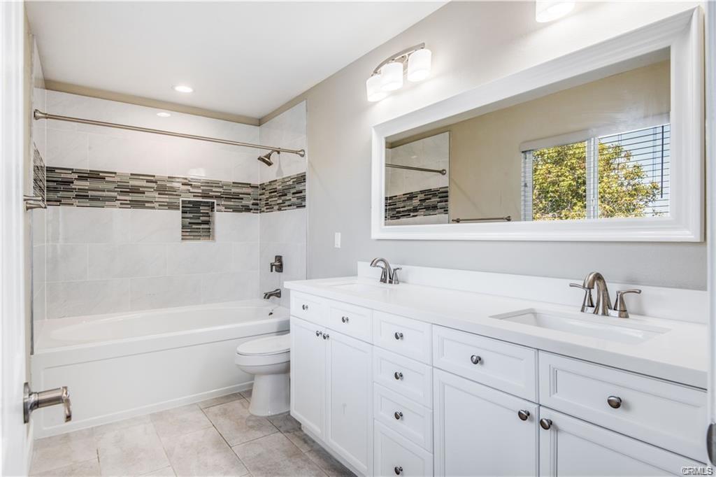 2528 Plaza del Amo in Torrance, CA - Building Photo