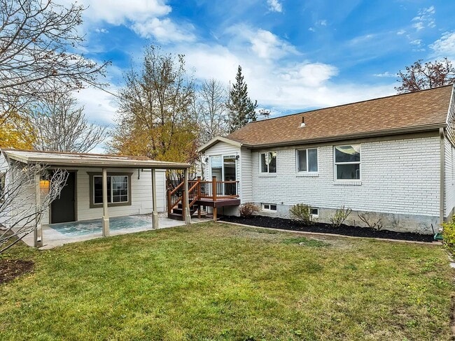 2590 E 2100 S in Salt Lake City, UT - Building Photo - Building Photo