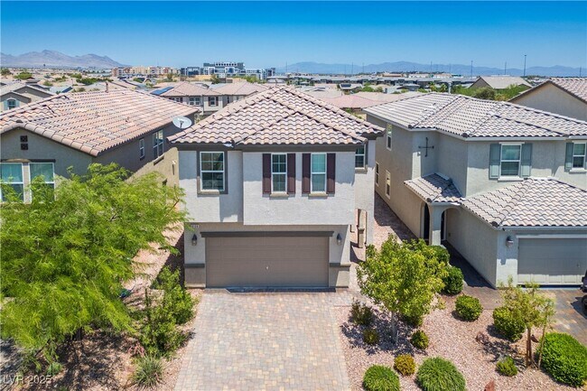 9136 Cocowoods Pl in Las Vegas, NV - Building Photo - Building Photo