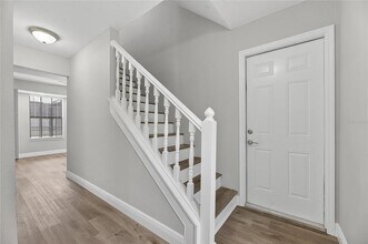 519 Sweetleaf Dr in Brandon, FL - Building Photo - Building Photo