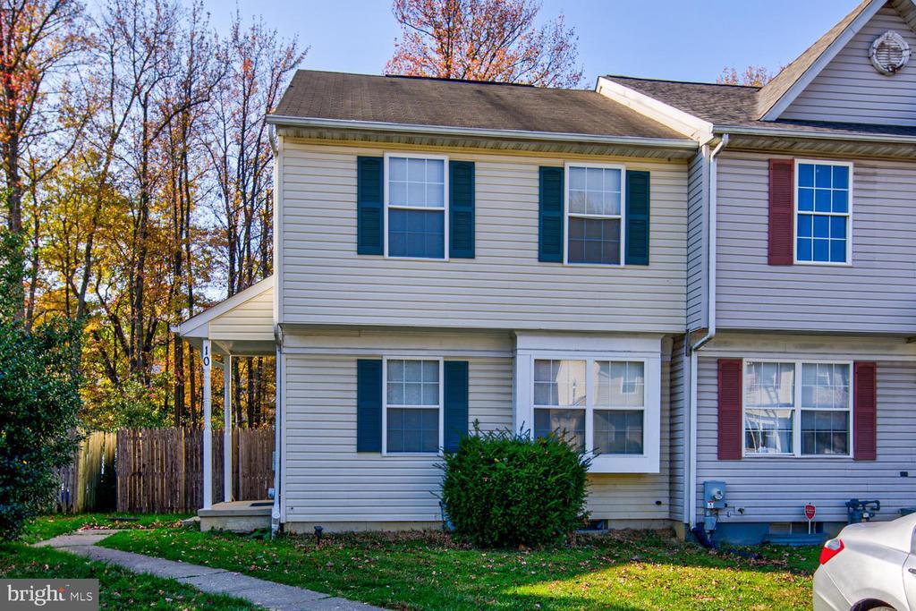 10 Elks Trail in New Castle, DE - Building Photo