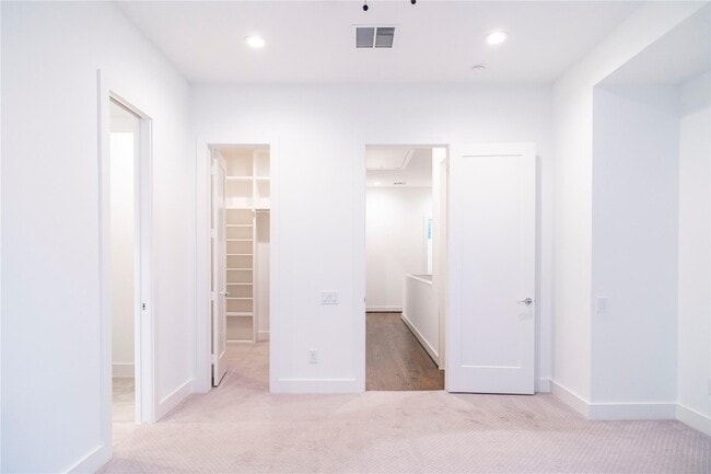 property at 5869 E Post Oak Ln