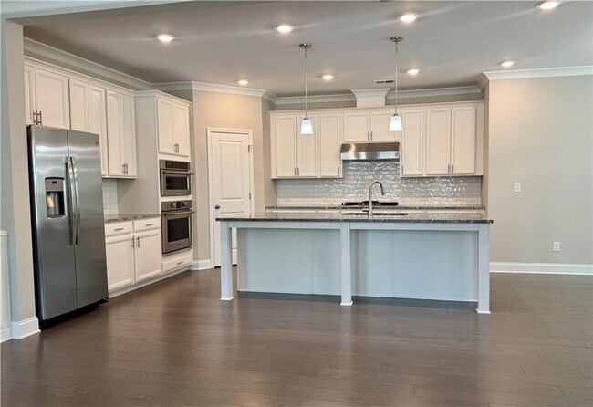 4924 Sterling Cl in Buford, GA - Building Photo - Building Photo