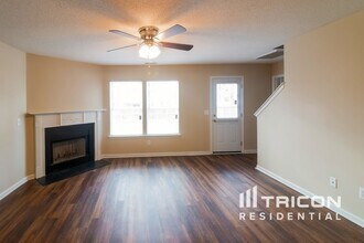 216 Meyer Ln in Columbia, SC - Building Photo - Building Photo