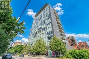 300 Lisgar St in Ottawa, ON - Building Photo