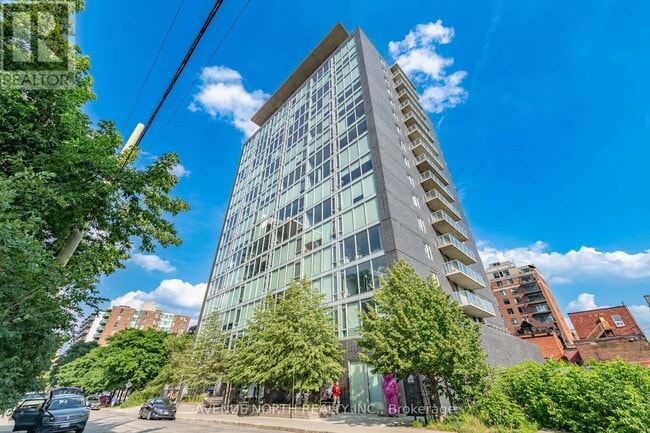 property at 300 Lisgar St