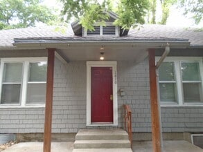 1810 Leavenworth St in Manhattan, KS - Building Photo - Building Photo