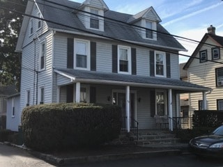 32 Central Ave