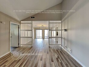 5388 Golfcrest Cir in Stone Mountain, GA - Foto de edificio - Building Photo