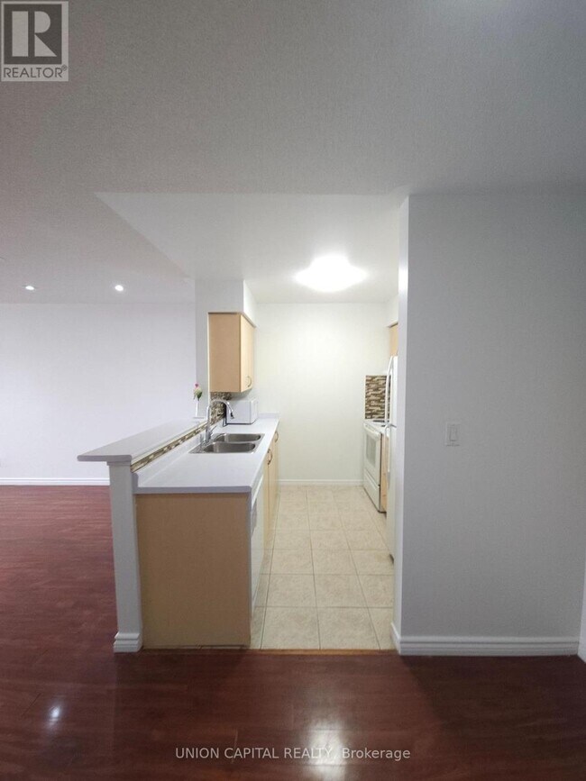 105 Sunrise Dr in Markham, ON - Building Photo - Building Photo
