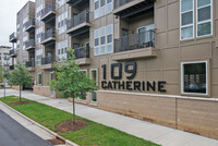 Catherine 36 in Charlotte, NC - Foto de edificio - Building Photo