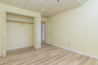 102 Judd Square in Wallingford, CT - Building Photo - Building Photo