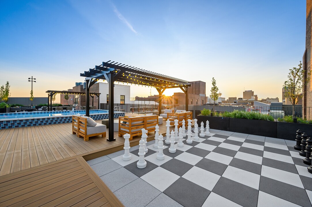 The Victor Luxury Apartments in St. Louis, MO - Building Photo
