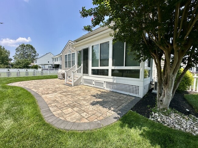 102 Marlin Ct in Milford, DE - Foto de edificio - Building Photo