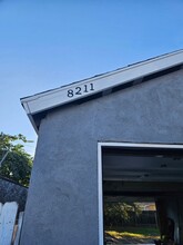 8211 Norwalk Blvd in Whittier, CA - Foto de edificio - Building Photo