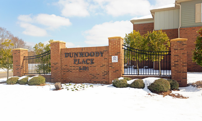 Dunwoody Place photo'