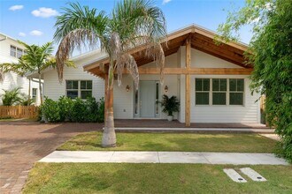 1621 31st Ave N in St. Petersburg, FL - Building Photo - Building Photo