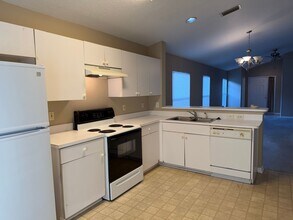 3407 Summer Bay Way in Valrico, FL - Building Photo - Building Photo