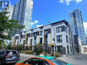 55 Nicholas Ave in Toronto, ON - Building Photo - Building Photo