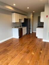 387 Wickenden St-Unit -3 in Providence, RI - Foto de edificio - Building Photo