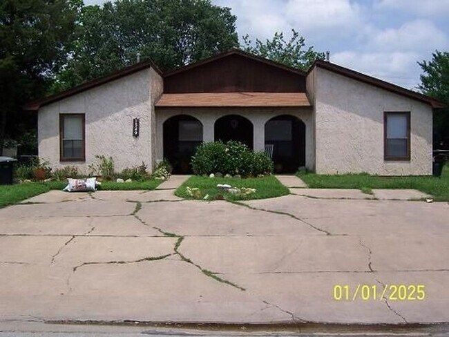 property at 1529 Pine Ridge Dr