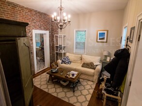 271 Chestnut Ave in Boston, MA - Building Photo - Building Photo
