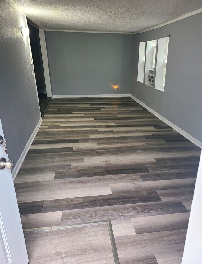 207 S Maple Ave in Logan, IA - Building Photo - Building Photo