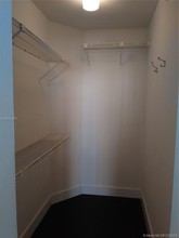 770 Claughton Island Dr-Unit -PH29 in Miami, FL - Building Photo - Building Photo