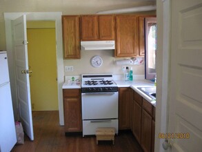 2428 McGee Ave-Unit -Apt. 2 in Berkeley, CA - Building Photo - Building Photo