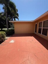 1000 SE 13th Ct in Deerfield Beach, FL - Building Photo - Building Photo