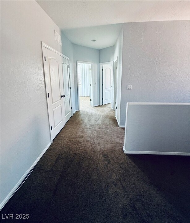693 Calamus Palm Pl in Henderson, NV - Foto de edificio
