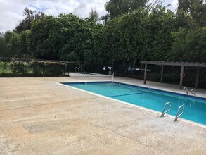 6600 Reservoir Ln in San Diego, CA - Building Photo - Building Photo