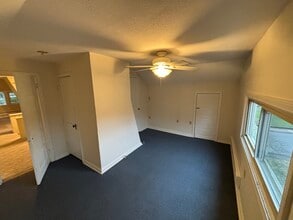 450 Chestnut St, Unit 2 in Meadville, PA - Foto de edificio - Building Photo