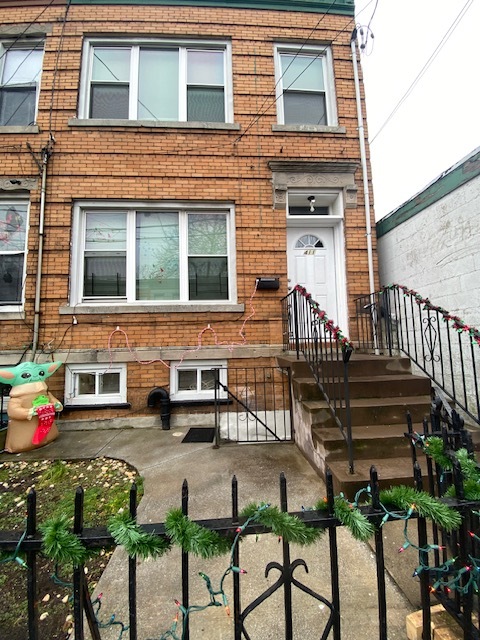 411 Woodlawn Ave, Unit 2 in Jersey City, NJ - Building Photo
