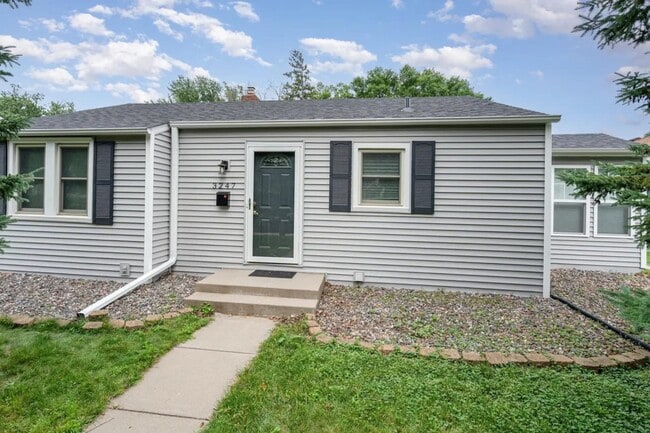 property at 3247 Benjamin St NE