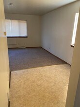 5831 N 91st St in Milwaukee, WI - Foto de edificio - Building Photo