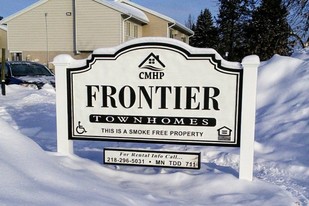 Frontier Towhomes Apartamentos