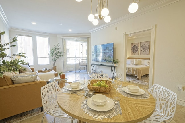 260 E Flamingo Rd in Las Vegas, NV - Building Photo - Building Photo