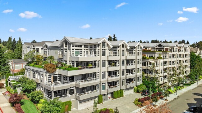 property at 602 5th St