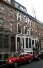 2218 Delancey Pl in Philadelphia, PA - Building Photo - Building Photo