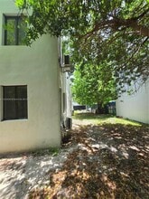 3685 Frow Ave in Miami, FL - Building Photo - Building Photo