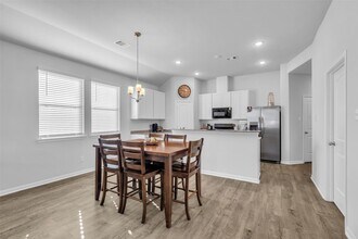 740 Brown Rd in Dayton, TX - Building Photo - Building Photo