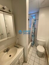 13 Perry St, Unit 1 in Brookline, MA - Building Photo - Building Photo