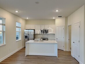 5952 Sycamore Pl St in St. Cloud, FL - Foto de edificio - Building Photo