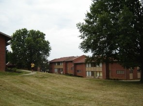 Huntley Ridge East at Forest Hill in Frankfort, KY - Foto de edificio - Building Photo