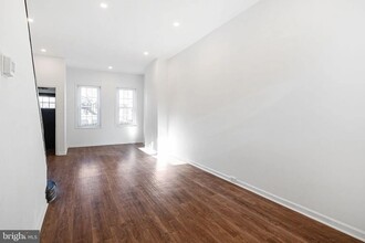 2548 Ann St in Philadelphia, PA - Building Photo - Building Photo