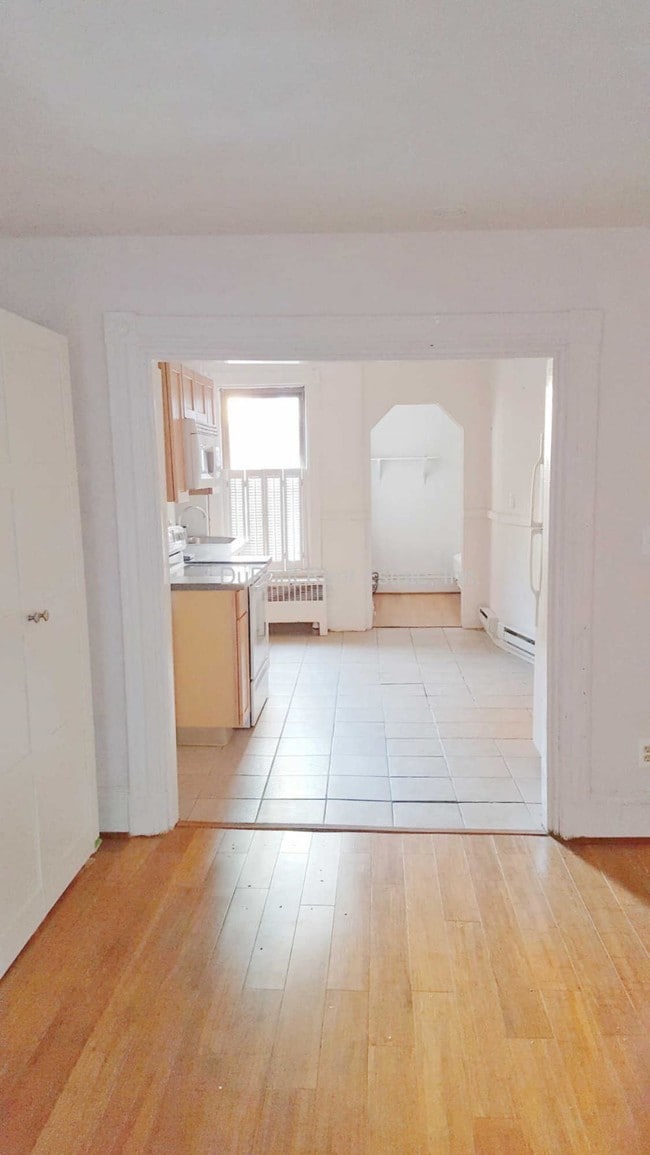 3 Snelling Pl in Boston, MA - Building Photo - Building Photo